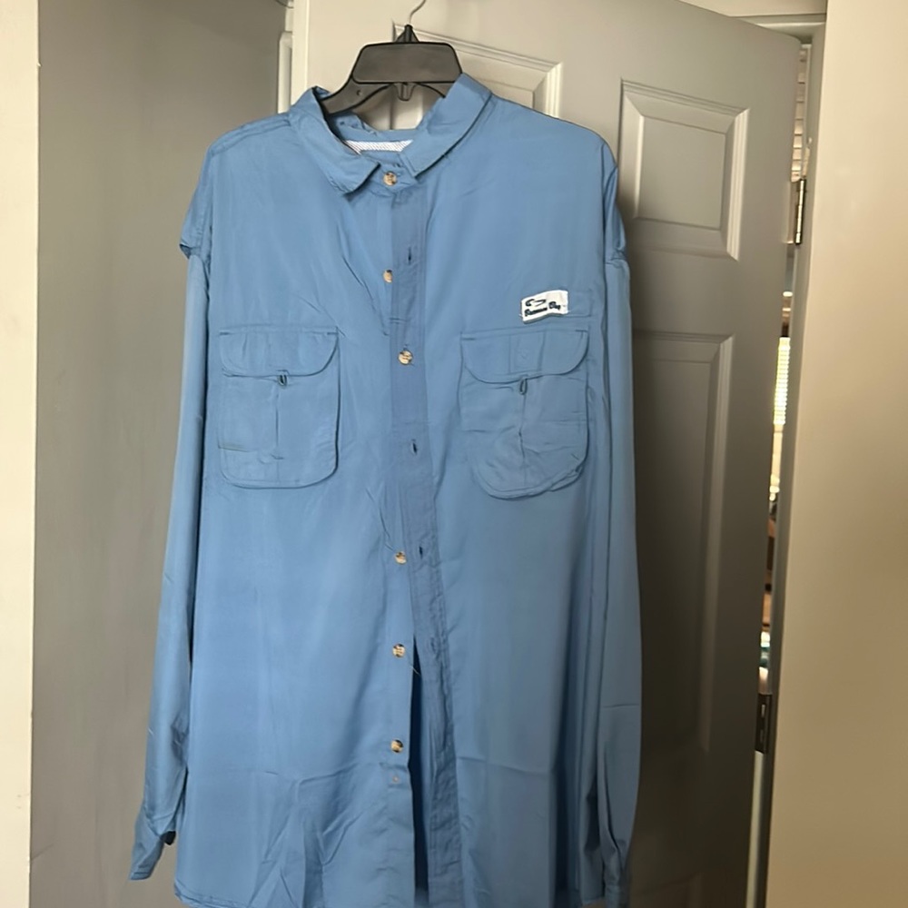 Fishing shirt long sleeves blue in color and size 2XL